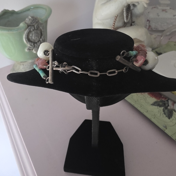 Barse Necklace - Picture 2 of 2